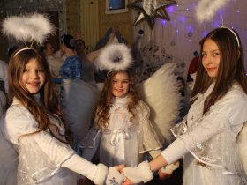 В социальных учреждениях Горловки состоялись развлекательные мероприятия, посвященные Рождеству