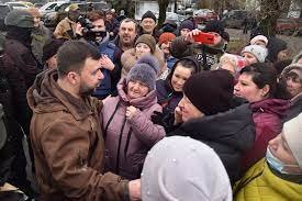Разминирование, решение вопросов ЖКХ и выплаты населению: что делают власти ДНР в первую очередь в занятых поселках
