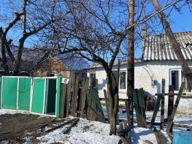 Сегодня утром в Горловке под обстрел попал поселок Михайловка, повреждены жилые дома и автомобиль