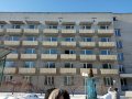 В Горловке под обстрел попало здание Дома-интернета для пожилых людей и амбулатория городской больницы (фото)