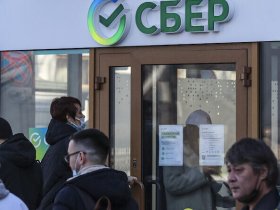 Банки России вернут клиентам разницу в курсах и комиссии при обналичивании валюты