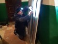 В Горловке ведется капитальный ремонт 12 лифтов (фото)