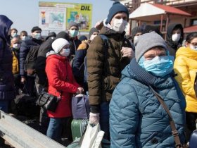 Очереди на работу и падение зарплат: как украинские беженцы трудоустраиваются в Польше