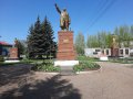 В Горловке приводят в порядок памятники героям Великой Отечественной войны (фото)