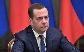 Медведев предложил создать преференции для 