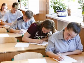Госаттестация в школах ДНР в этом году будет проведена на основе итоговых оценок за год