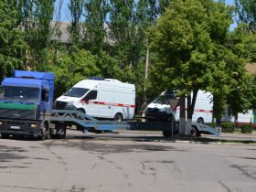 Горловка получила новые автомобили скорой медицинской помощи (фото)