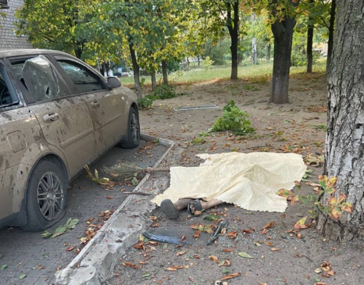 В 5 часов утра ВСУ обстреляли жилые районы Горловки, во дворе многоэтажки погибла женщина 