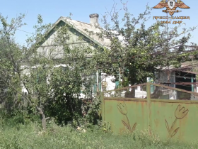 Жители освобожденного поселка Гладосово, на севере Горловки, рассказали о массовых грабежах имущества (видео)
