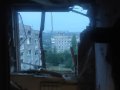 В Горловке снаряд влетел в окно кухни девятиэтажки в жилмассиве "Строителей" (фото)