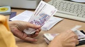 Министерство образования ДНР игнорирует сотни обращений родителей по вопросам школьных выплат