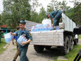 В ДНР планируют упростить порядок выдачи бесплатной бутилированной воды населению