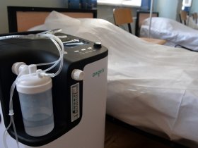 Городская больница № 2 Горловки получила новые кислородные концентраторы