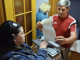 Сегодня в ДНР заключительный день выездного голосования на референдуме