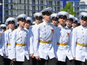 В Мариуполе построят филиал Нахимовского военно-морского училища