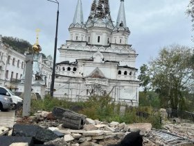 Как после многочисленных обстрелов выглядит Святогорская Лавра (фото)