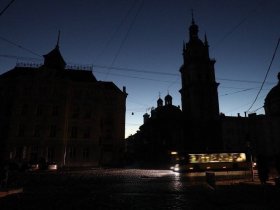 В результате ракетных ударов по Украине в крупных городах отсутствует электричество и водоснабжение