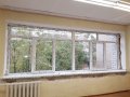 При содействии Кузбасса в Горловке полностью восстановлены окна на 4 объектах социальной сферы
