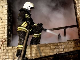 В жилом фонде Центрально-Городского района города Горловка произошло 38 пожаров, на которых погибло 8 человек