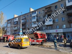 В центре Донецка под обстрел попало маршрутное такси, ранены три женщины