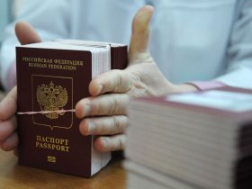 Более 80 тысяч жителей новых регионов РФ получили российские паспорта
