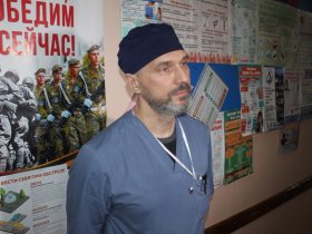 В городской больнице № 2 Горловки работает команда врачей-волонтеров из Кузбасса