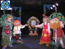 Горловский театр кукол начал гастрольный тур по городам России (видео)