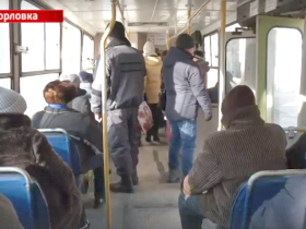 Какие трамваи и троллейбусы выходят сейчас на рейсы в Горловке, и в какое время (видео)