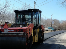 В Кировском идут масштабные работы по ремонту городских дорог, планируют уложить асфальт в частном секторе