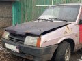 В результате обстрела в Горловке ранена женщина, повреждены жилые дома и легковые автомобили