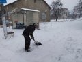 В Горловке ведутся работы по расчистке снега (фото)