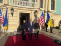 Джо Байден приехал на Украину: президент США гуляет по Киеву под вой сирен воздушной тревоги (фото, видео)