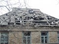 В результате обстрела поселка шахты 6/7 в Горловке повреждены жилые дома (фото)