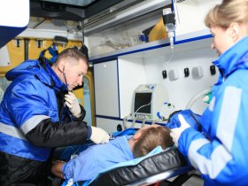 Медики ДНР, спасающие раненых, получат специальную социальную выплату