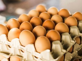 Сколько стоят яйца в Донецке и Ростове-на-Дону накануне Пасхи (видео)