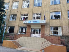 В результате обстрела центра Горловки ранено девять мирных жителей, погибла молодая девушка