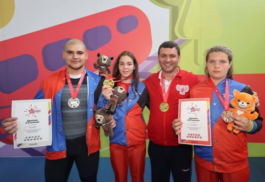 Горловчанка завоевала золото на Международных летних играх «Дети Приморья»