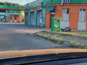 ВСУ обстреляли Калининский район Горловки, повреждена автозаправка (фото)