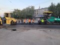 На проспекте Ленина в Горловке начали укладывать верхний слой асфальтобетонного покрытия (фото)