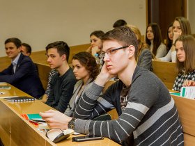 В России будут собирать сведения для ведения воинского учета об учащихся школ, колледжей и вузов