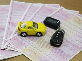 Средняя цена автостраховки ОСАГО в России подскочила за год на 22% и составила 7200 рублей