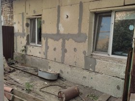 В результате обстрела Горловки повреждены жилые дома (фото)