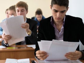В России изменится модель перехода в 10-й класс и поступления в колледжи