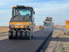 В ЛНР и Херсонской области досрочно начали ремонт автодорог, запланированный на 2024 год