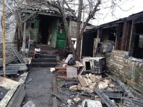 В результате обстрела Горловки повреждены жилые дома и хозпостройки (фото)