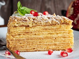 Назван самый любимый торт у россиян в 2023 году
