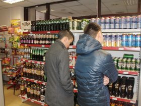 В России предлагают запретить продажу безалкогольного пива подросткам