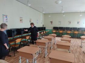 Школы Горловки получили современное оборудование для проведения лабораторных и практических работ (фото, видео)