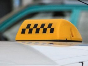 Службы такси в ДНР будут обязаны размещать в машинах информацию о тарифах