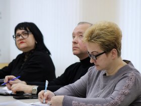 В Горловке прошло рабочее совещание по вопросу привлечения в город внебюджетного финансирования (фото)